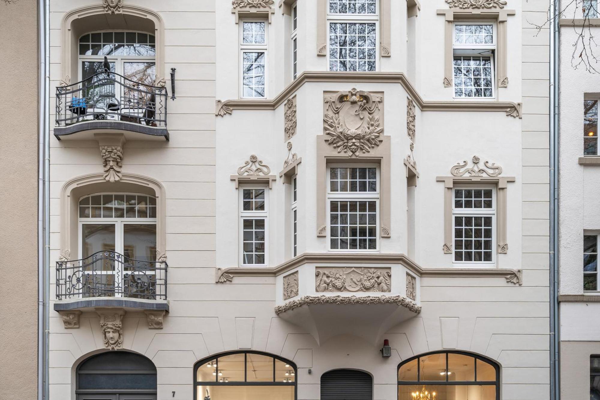 Modern Elegance In Historical City Center Trier Exterior photo